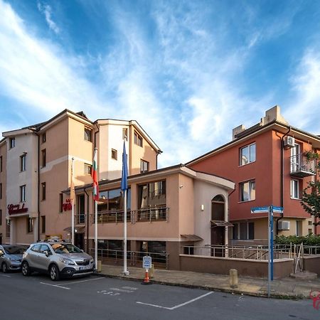 Hotel Chuchulev سوزوبول المظهر الخارجي الصورة
