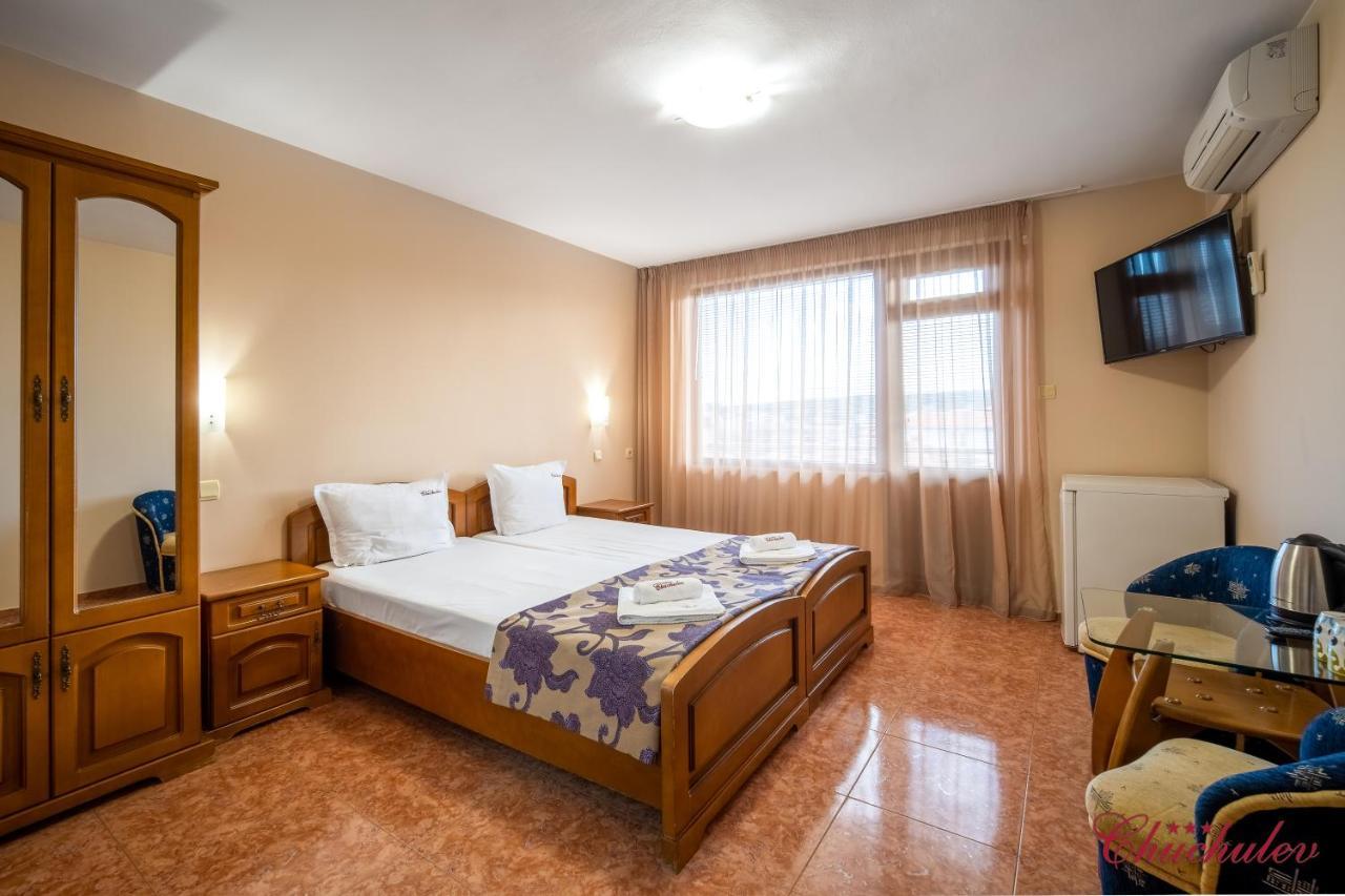 Hotel Chuchulev سوزوبول المظهر الخارجي الصورة