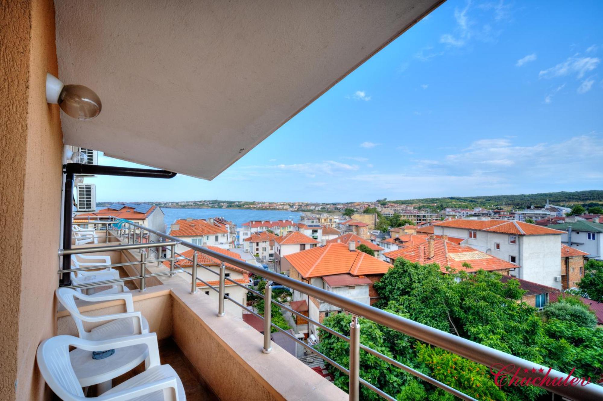 Hotel Chuchulev سوزوبول المظهر الخارجي الصورة
