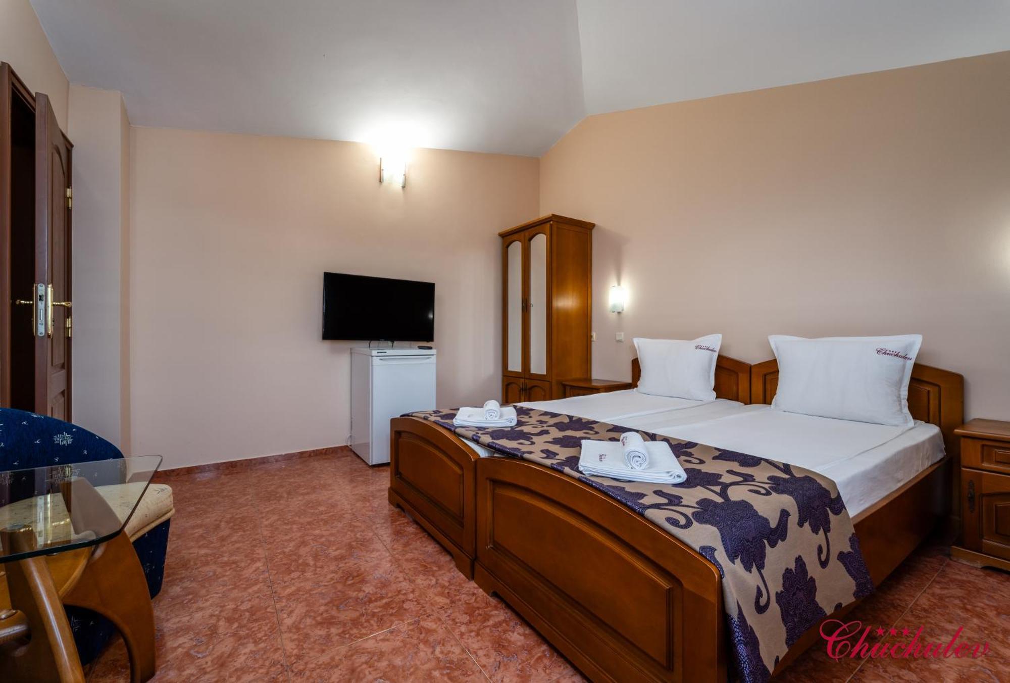 Hotel Chuchulev سوزوبول المظهر الخارجي الصورة
