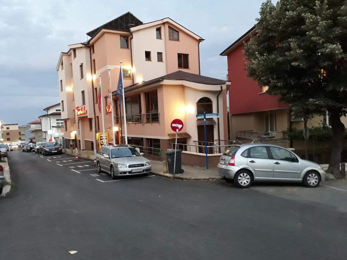 Hotel Chuchulev سوزوبول المظهر الخارجي الصورة