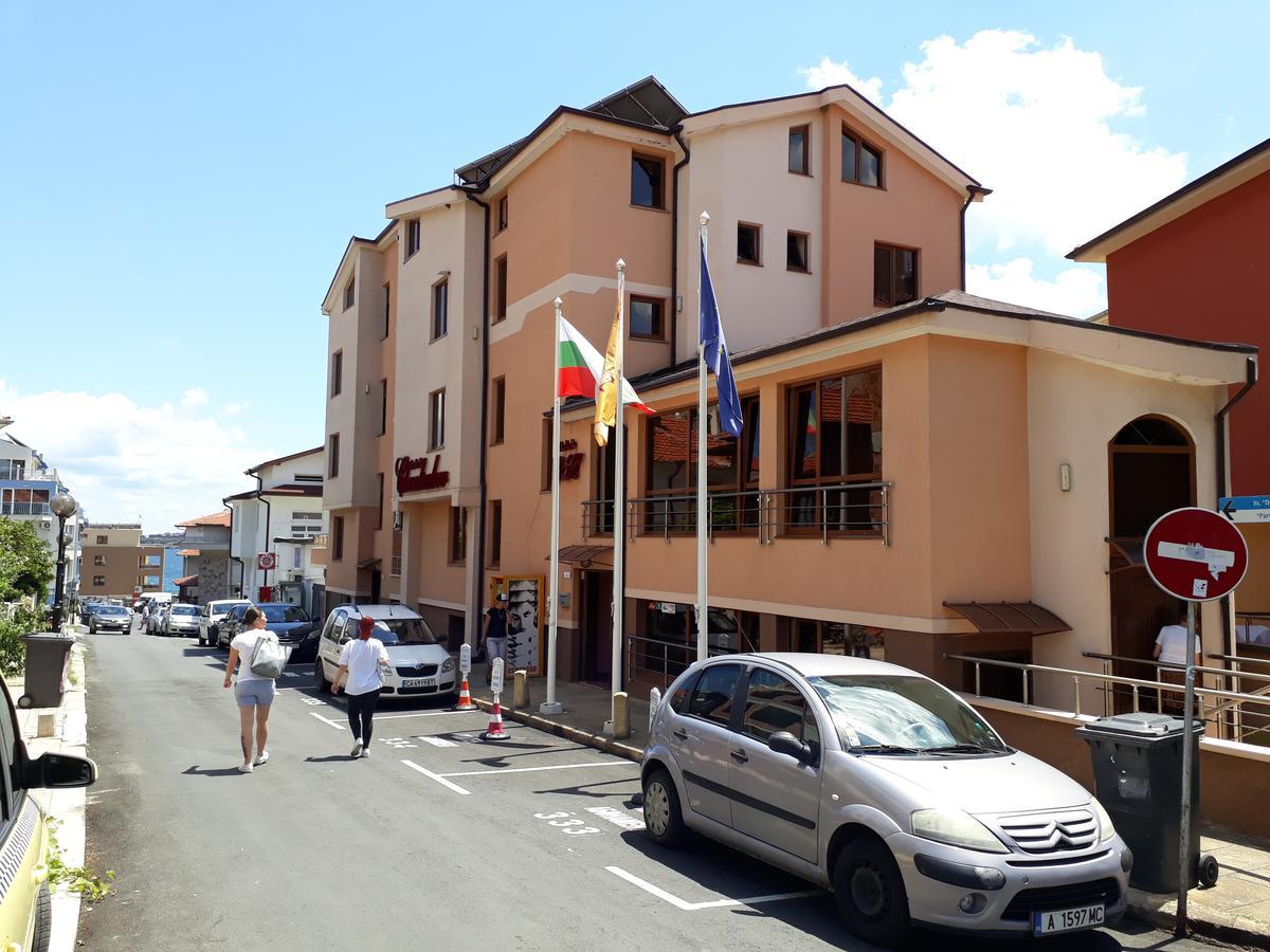 Hotel Chuchulev سوزوبول المظهر الخارجي الصورة
